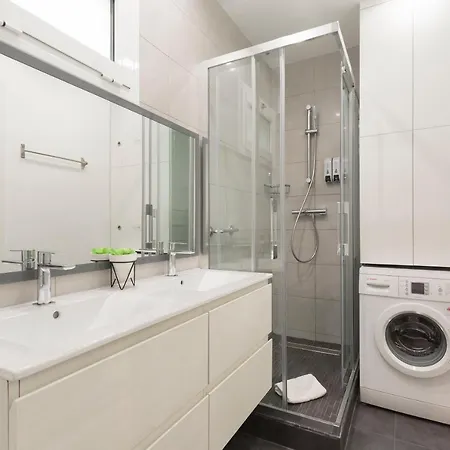 Keyfamily Chic Studio Apartment *